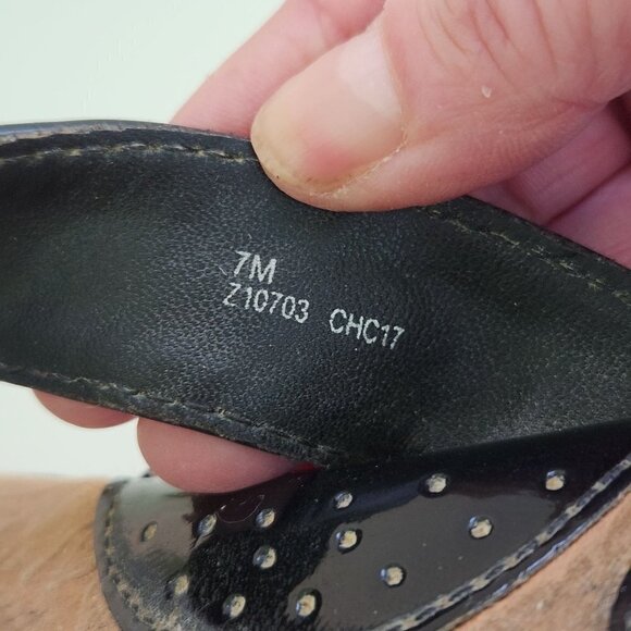 B.O.C Black Thong Padded Comfort Sandals Size 7 - Picture 5 of 5